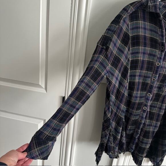 Free People Juniper Ridge Snap Side Plaid Button Down Medium Raw Hem - Picture 5 of 11